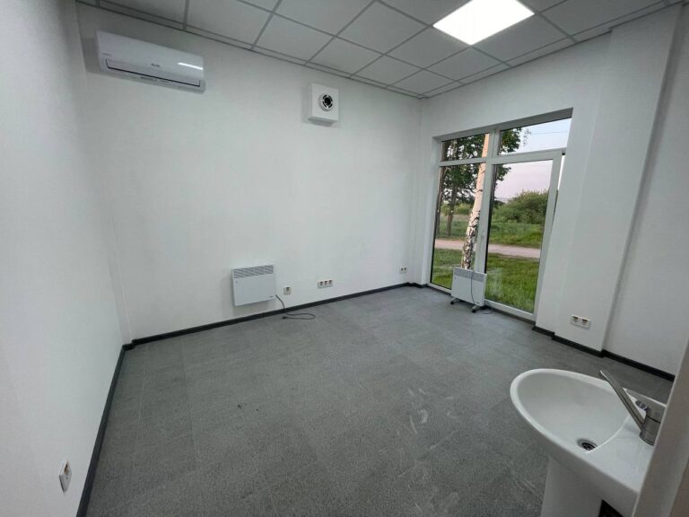 Адміністративно-побутовий комплекс 130м2